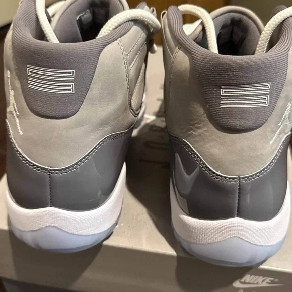 Size 12 Air Jordan 11 Retro Cool Grey 2021 Sneakers - Picture 3 of 5